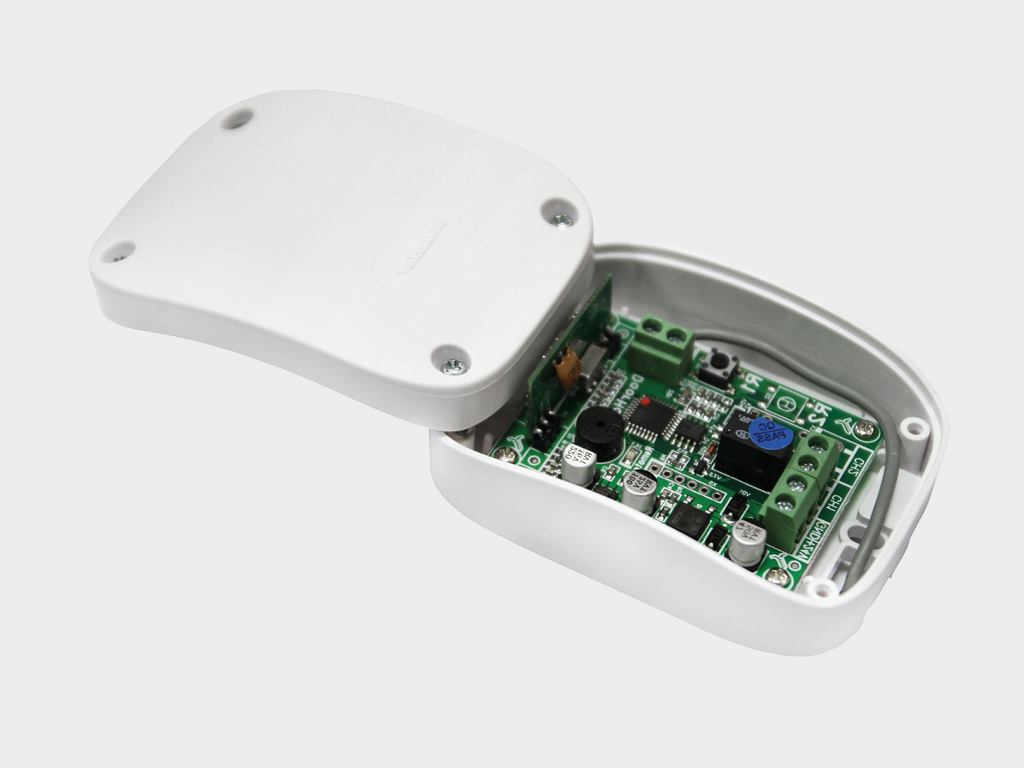 Ворота рулонные (Рольворота) из одностороннего экструдированного роллетного профиля RHE84М 16