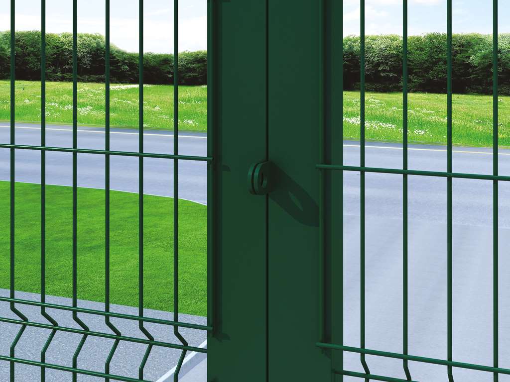 Ворота распашные со стальной рамой с заполнением сварной сеткой 16